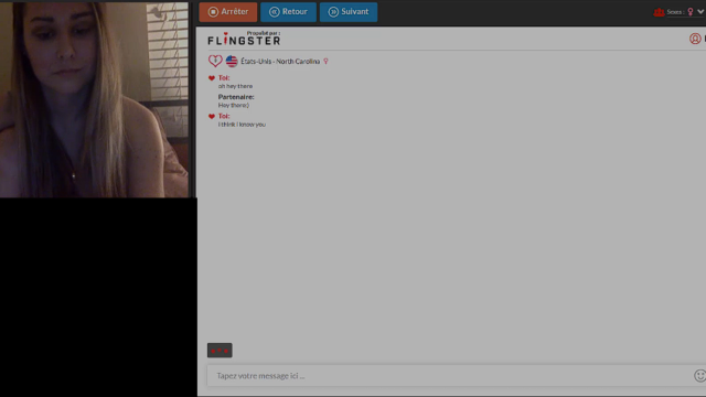 Flingster Blondie babe shows her tight ass in the camera 