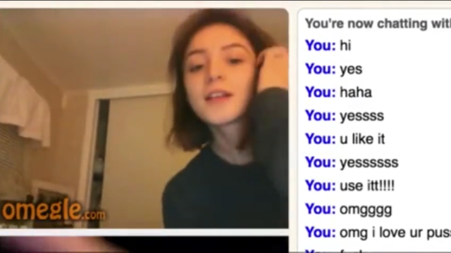 Cute Omegle babe shows of her nice toys